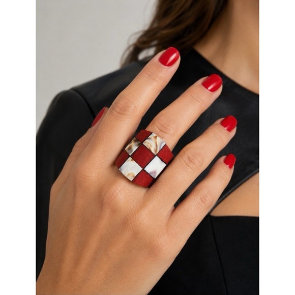 The Unbranded Brand Jewelry - Horn Artisan Mosaic Statement L 8.5 Ring Red White Blk Inlay Geometric Cocktail
